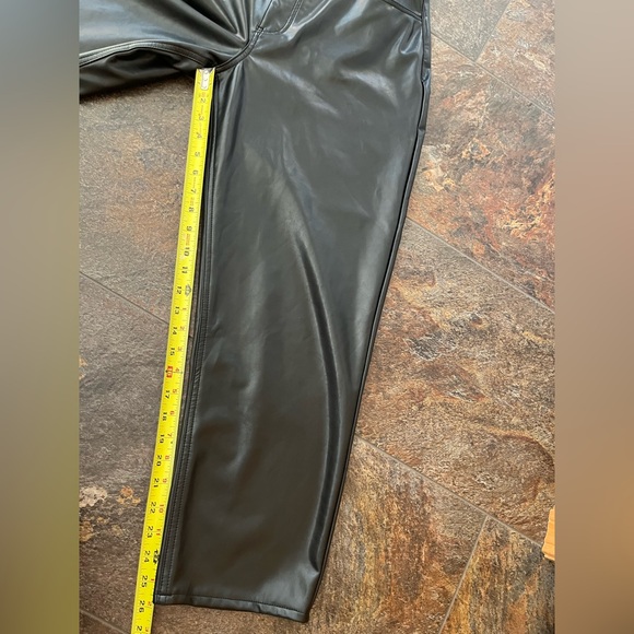 Abercrombie & Fitch vegan leather curve love ankle straight high rise. Sz 31/12 - Picture 8 of 12